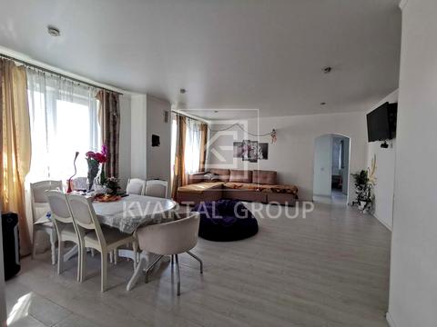 будинок за адресою Вишнева вул.