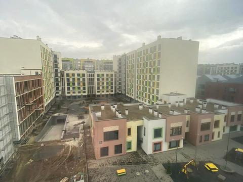 комерційна за адресою Угорська вул., 14д