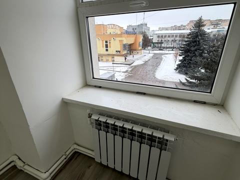 коммерческая по адресу майдан Незалежности пл., 3