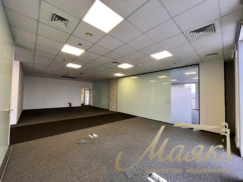 коммерческая по адресу Николая Амосова ул., 12