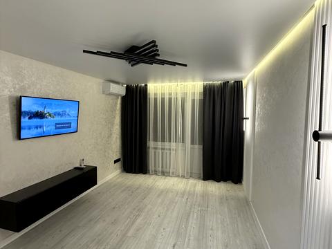 квартира за адресою Небесної Сотні вул. (Івана Стасюка), 13-А