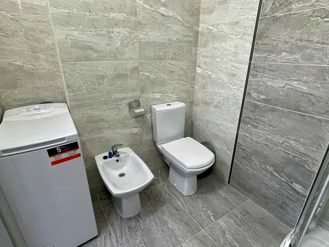 квартира за адресою Львів, Угорська вул., 14е