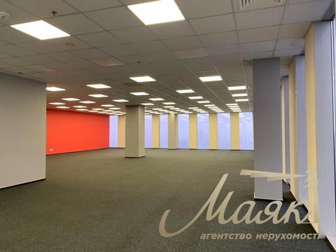 коммерческая по адресу Николая Амосова ул., 12