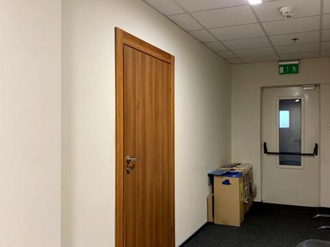 коммерческая по адресу Николая Амосова ул., 12