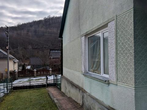 будинок за адресою Центральна