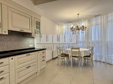 квартира за адресою Київ, Андрія Верхогляда вул. (Михайла Драгомирова), 16