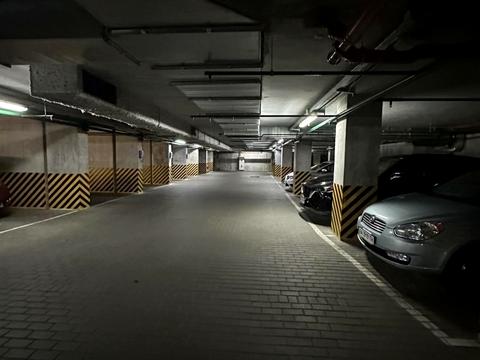 квартира за адресою Драгоманова вул., 10