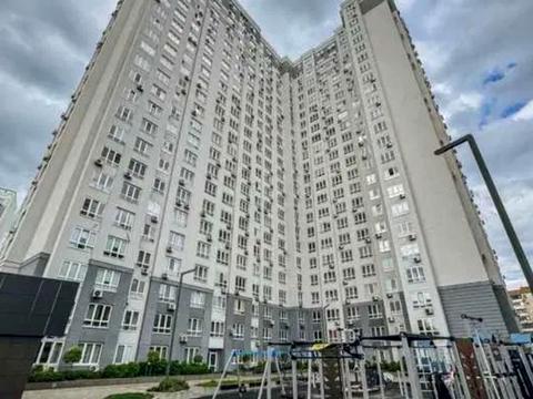 квартира за адресою Драгоманова вул., 10