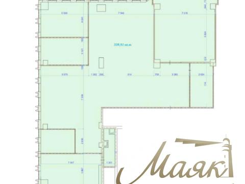 коммерческая по адресу Николая Амосова ул., 12