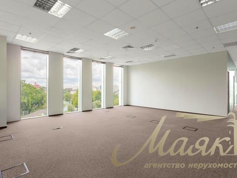 коммерческая по адресу Николая Амосова ул., 12