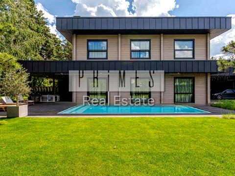 будинок за адресою Молодіжна вул., 55