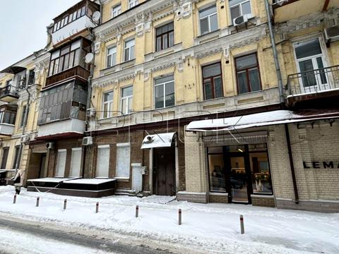 комерційна за адресою Притисько-Микільська вул., 2