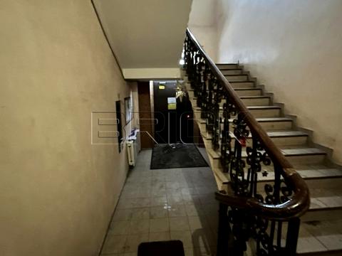 комерційна за адресою Притисько-Микільська вул., 2