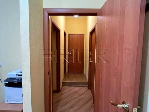 комерційна за адресою Притисько-Микільська вул., 2