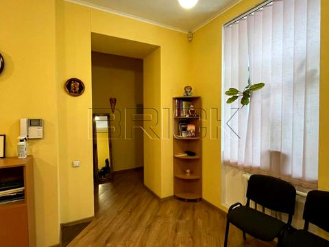 комерційна за адресою Притисько-Микільська вул., 2