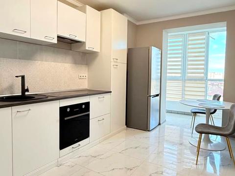 квартира за адресою Героїв Небесної Сотні просп., 26/8