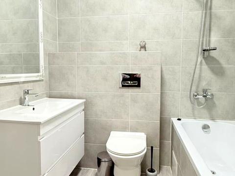 квартира за адресою Героїв Небесної Сотні просп., 26/8