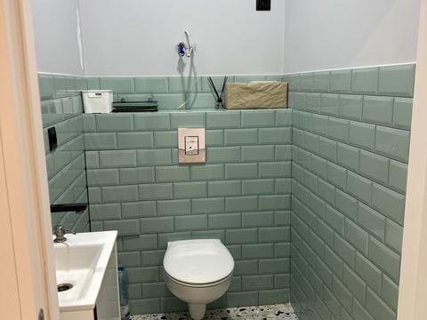 коммерческая по адресу Січових стрільців ул., 6