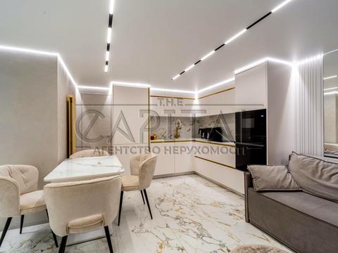 будинок за адресою Союз Безрадичі