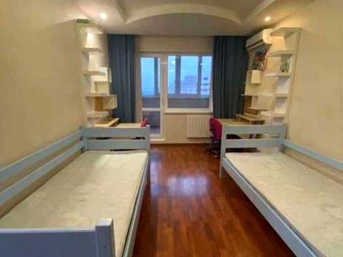 квартира за адресою Академіка Заболотного вул., 4