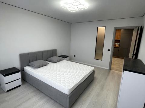 квартира по адресу Академика Сахарова ул., 10