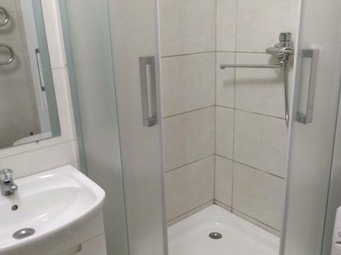 квартира за адресою Академіка Єфремова вул. (Командарма Уборевича), 7