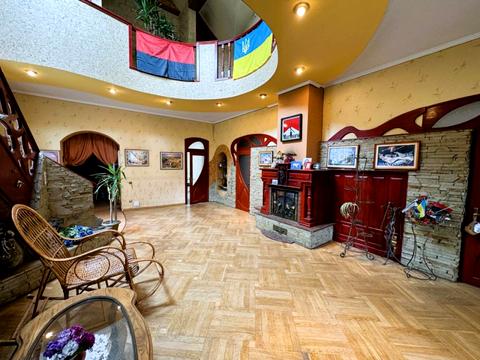 квартира за адресою Ярослава Мудрого вул., 27