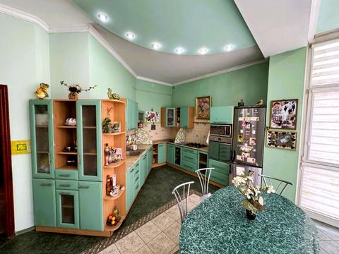 квартира за адресою Ярослава Мудрого вул., 27