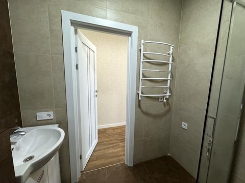 квартира за адресою Богдана Хмельницького вул., (Будинок 33)