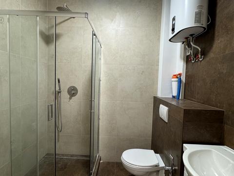 квартира за адресою Богдана Хмельницького вул., (Будинок 33)