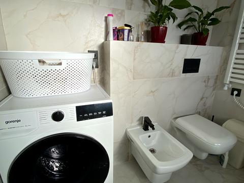 будинок за адресою Веселкова, 1