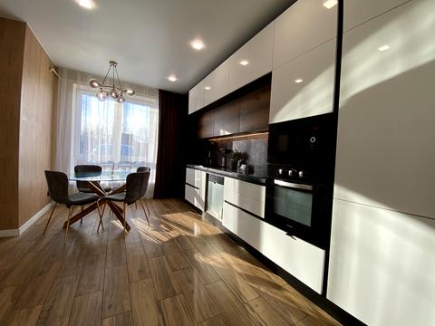 будинок за адресою Веселкова, 1