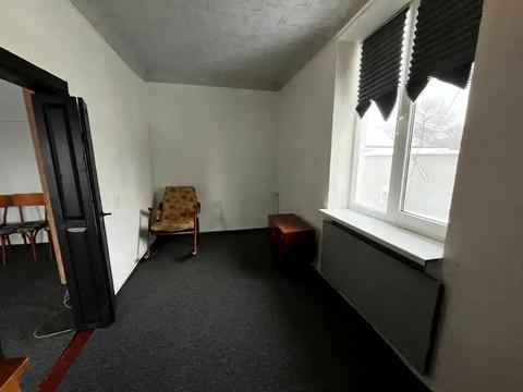 квартира за адресою Дніпро, Макарова вул. (Більшовицька), 23