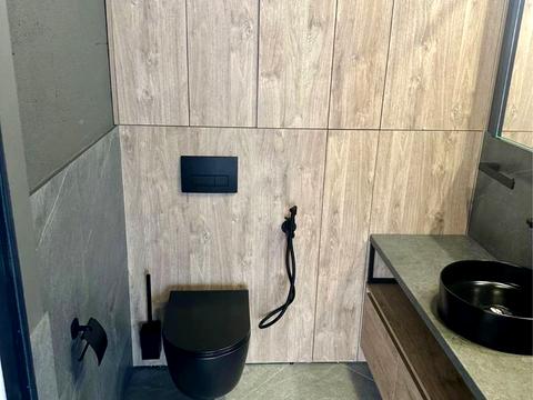 комерційна за адресою Алімпія Галика вул., 75-Д