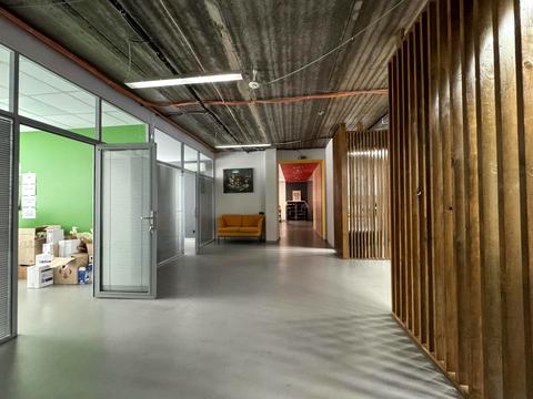 комерційна за адресою Ірининська вул., 5/24