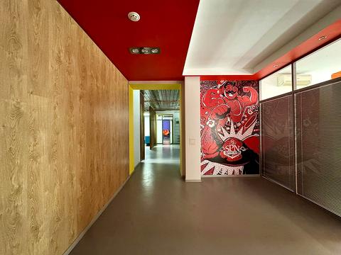 комерційна за адресою Ірининська вул., 5/24