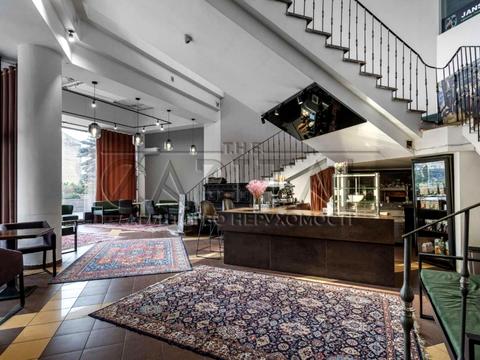 коммерческая по адресу Жилянская ул., 59