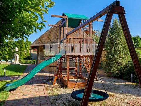 будинок за адресою Лісова