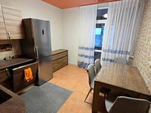 квартира за адресою Володимира Наумовича вул. (Антонова-Овсієнка), 4-А