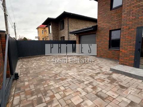 будинок за адресою Центральна вул.