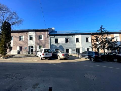 комерційна за адресою Ярослава Мудрого вул., 9б