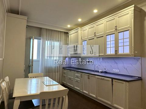 квартира за адресою Андрія Верхогляда вул. (Михайла Драгомирова), 2-А