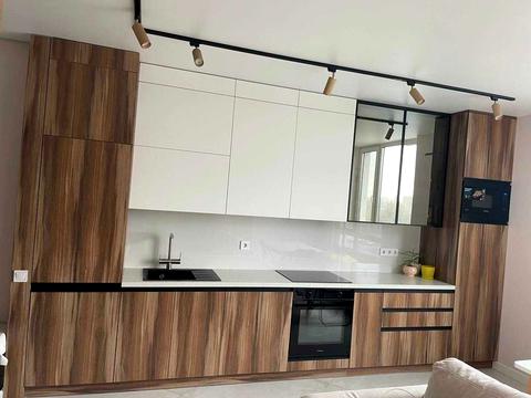 квартира за адресою Салютна вул., 2к6