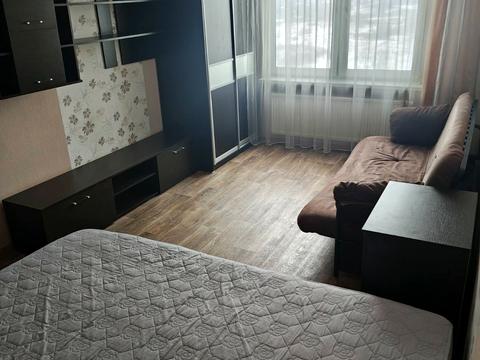 квартира за адресою Милославська вул., 2