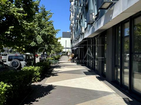 комерційна за адресою Тадея Рильського бульв., 1