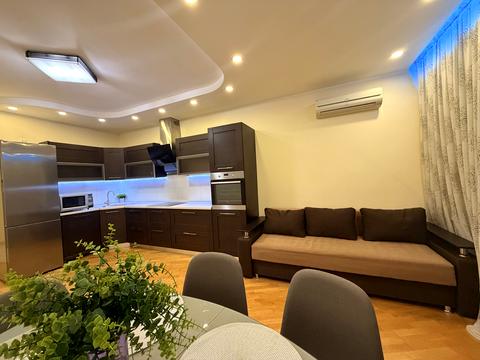 квартира по адресу Олены Пчилки ул., 2