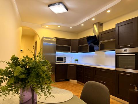 квартира по адресу Олены Пчилки ул., 2