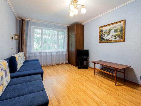 квартира за адресою Леоніда Первомайського вул., 6