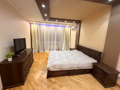 квартира по адресу Олены Пчилки ул., 2