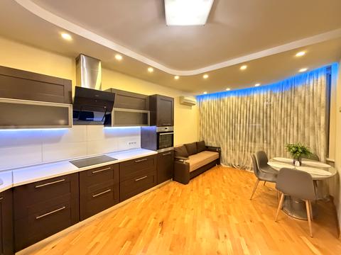 квартира по адресу Олены Пчилки ул., 2